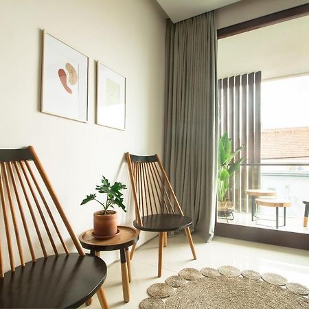 Pelangi 148 Beach Suites Seminyak Exteriör bild