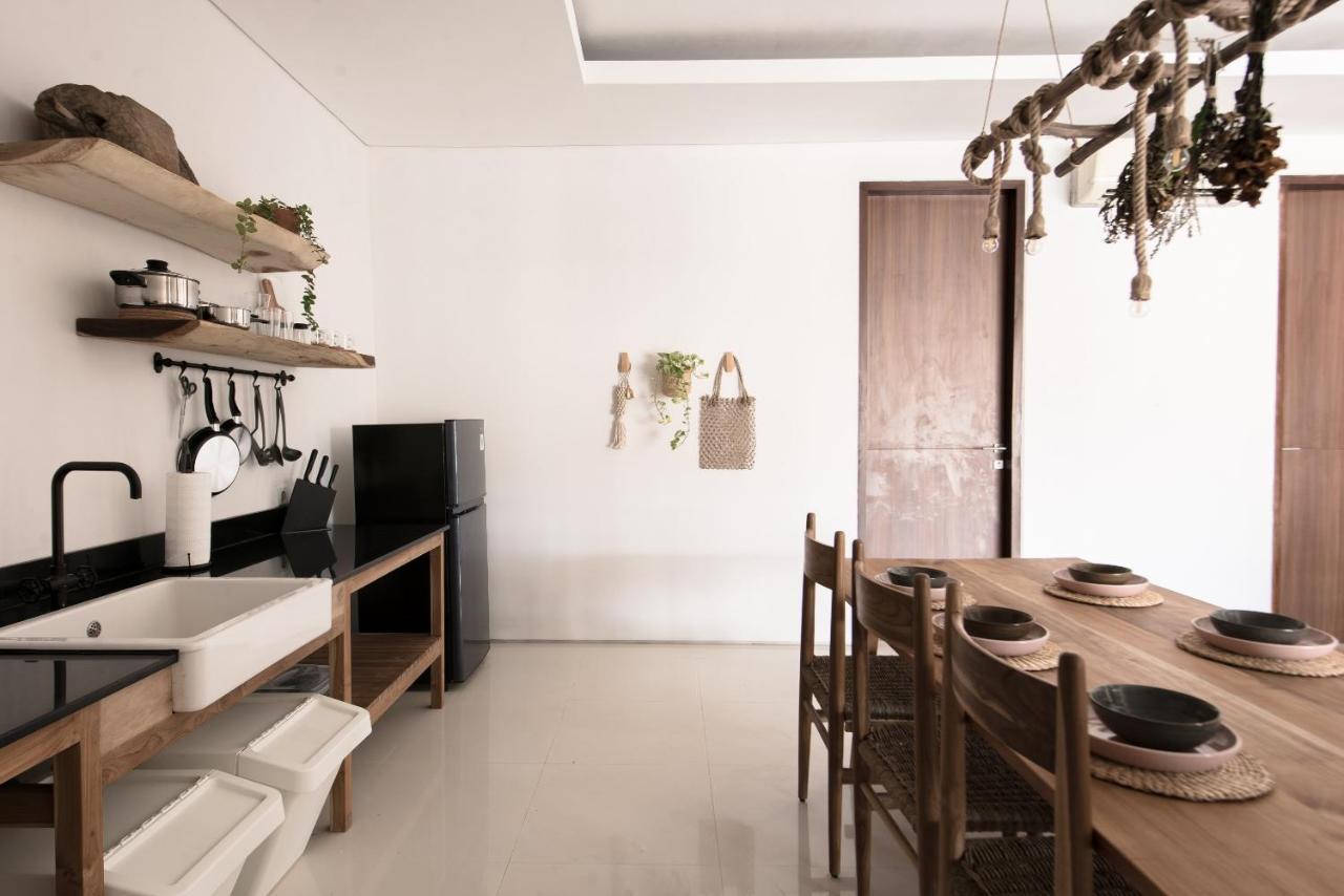 Pelangi 148 Beach Suites Seminyak Exteriör bild